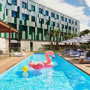 Moxy Sophia Antipolis Бьо