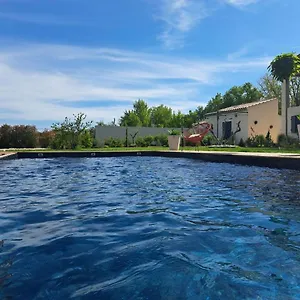 https://studio-en-campagne.aixenprovencehotels.org