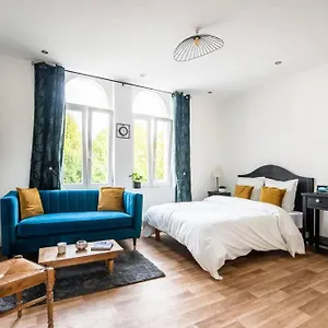 https://appartement-lumineux-et-cozy-a-lille-lomme.lillehotels.org