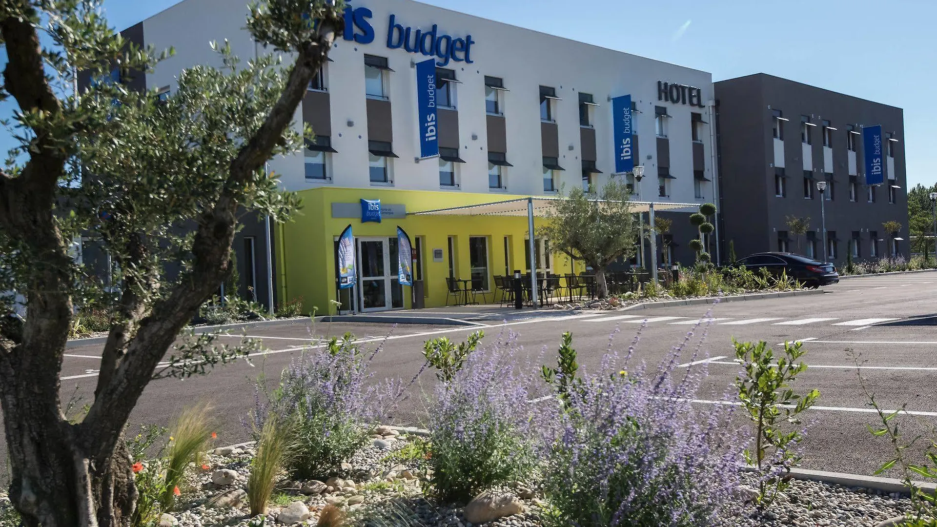 Ibis Budget Porte De Camargue Saint-Martin-de-Crau Hotel